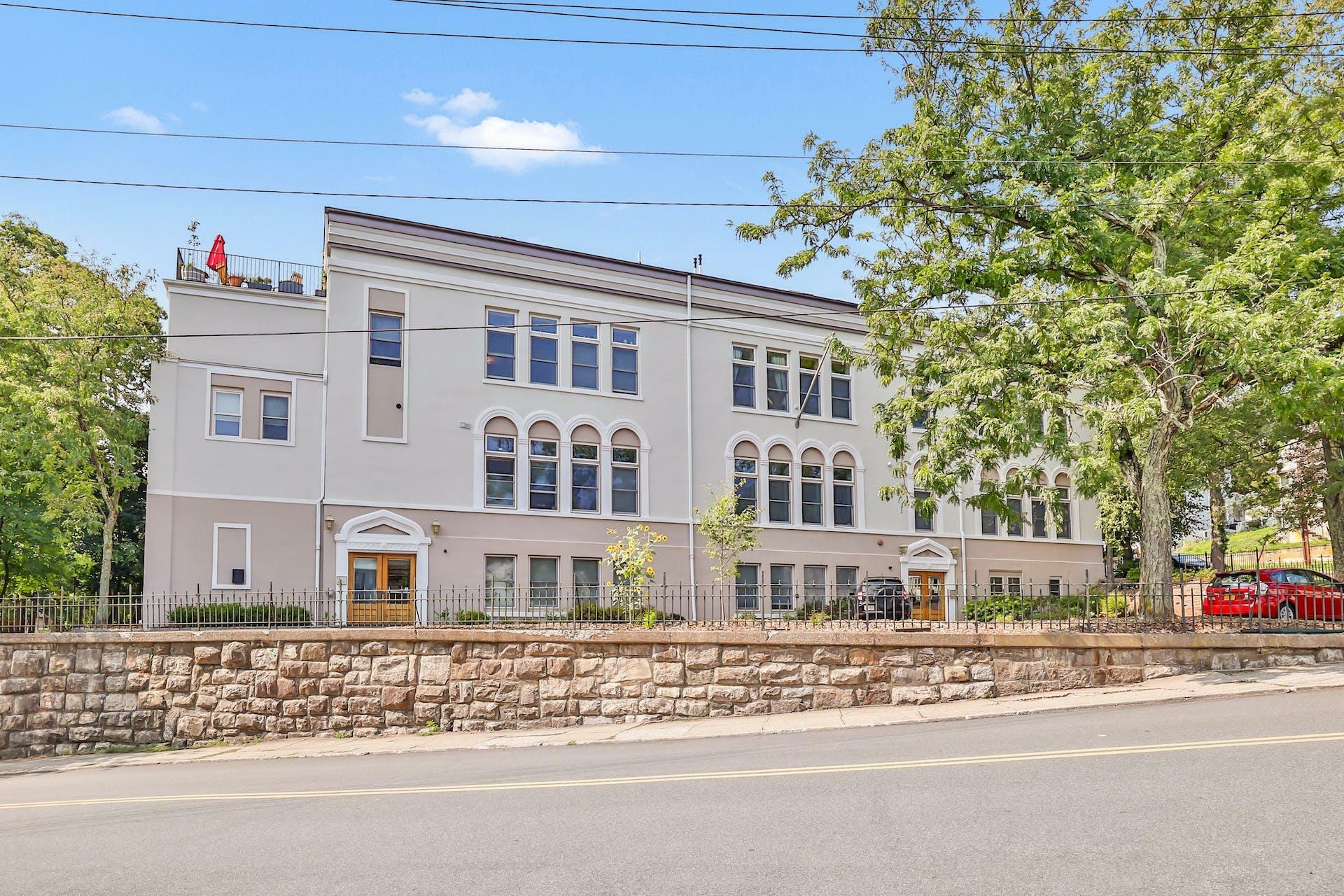 Property Photo: 88 Broadway Ph4 NY 10562