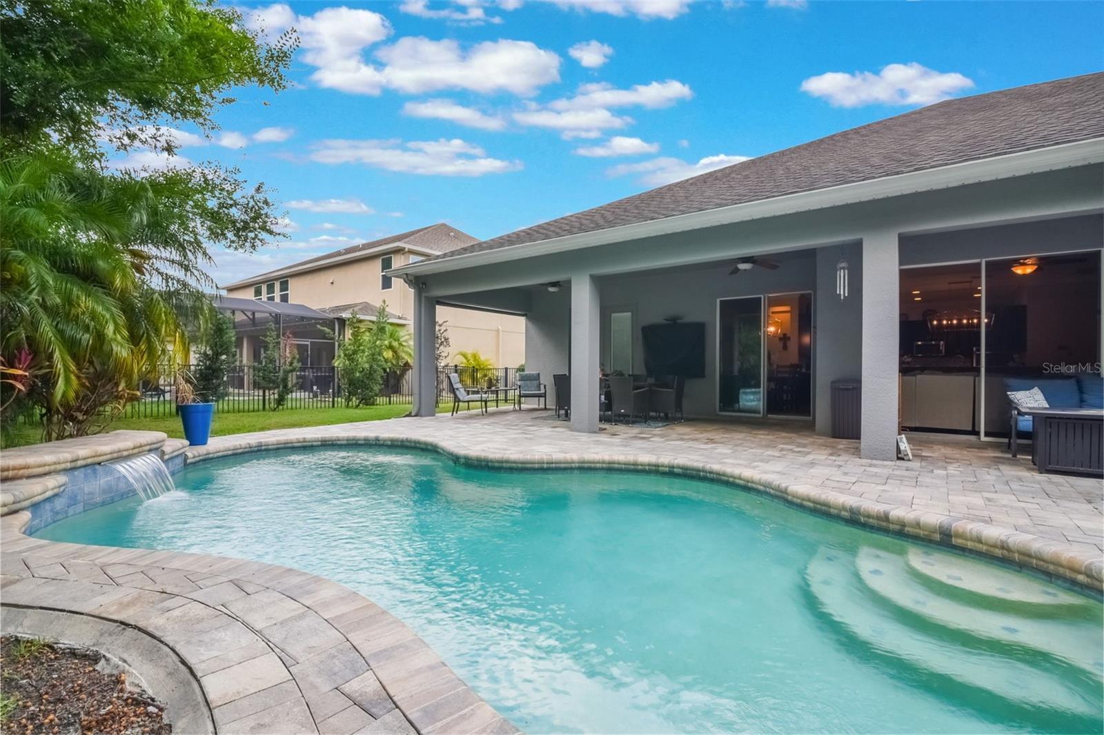 Property Photo: 595 American Holly Place FL 32765
