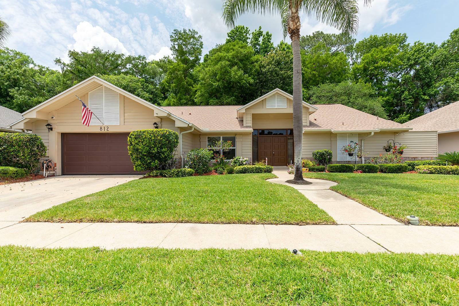 Property Photo: 812 Silverwood Drive FL 32746