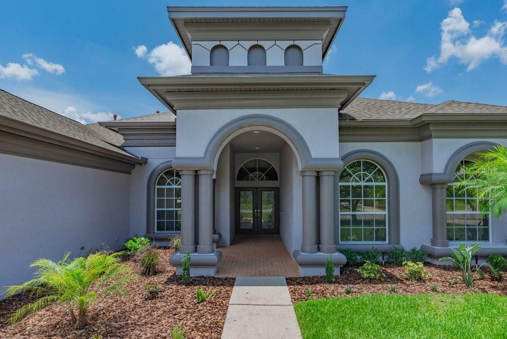 Property Photo: 5507 Keeler Oak Street FL 33547