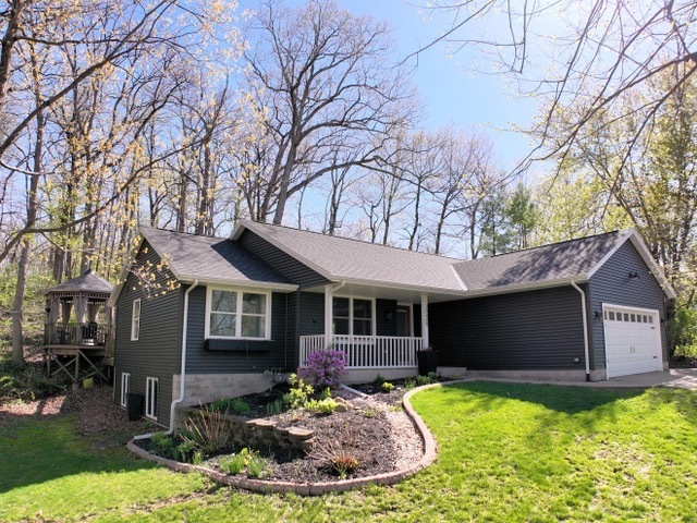 Property Photo: 30409 Barnes Ln WI 53185