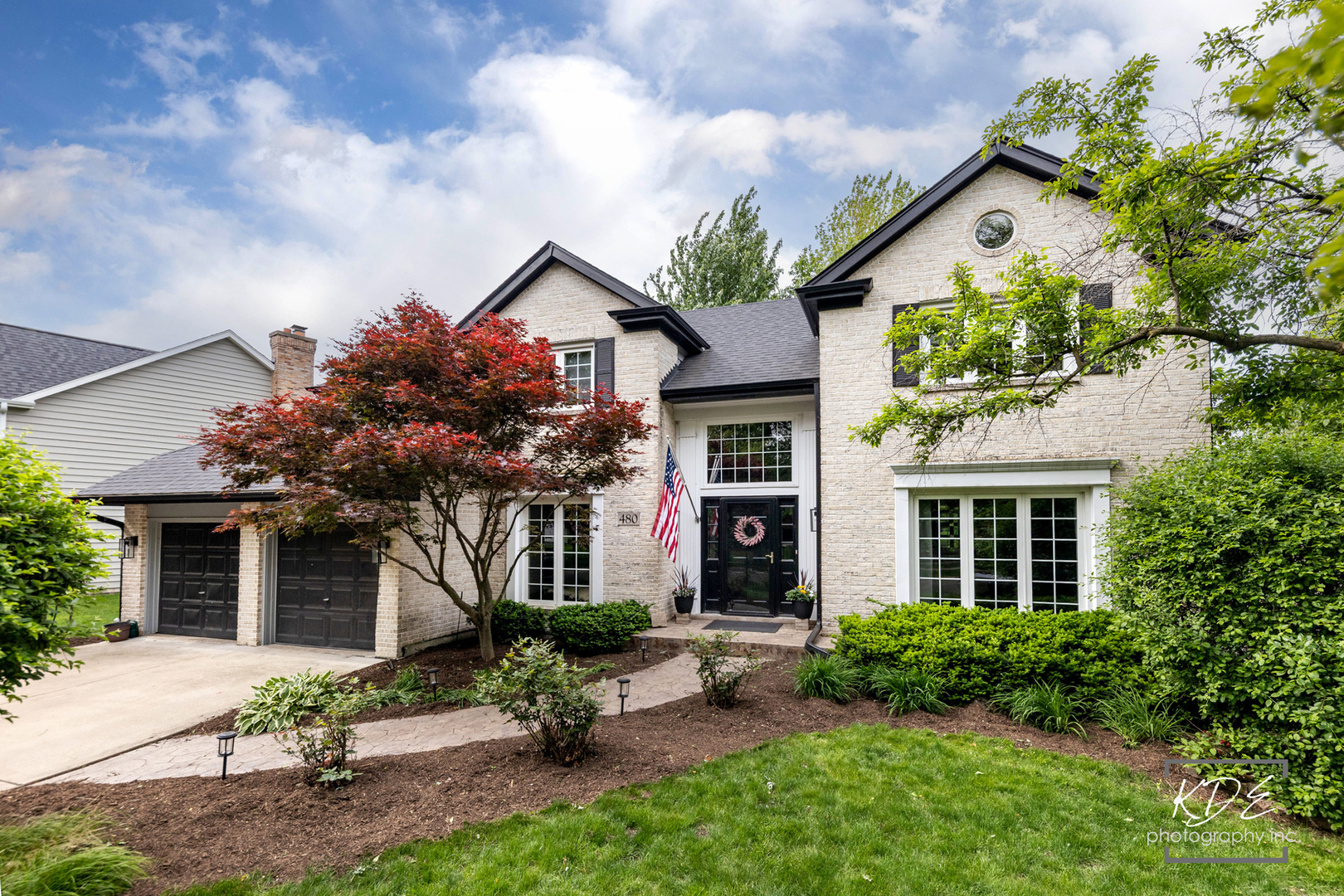 Property Photo: 480 De Lasalle Avenue IL 60565