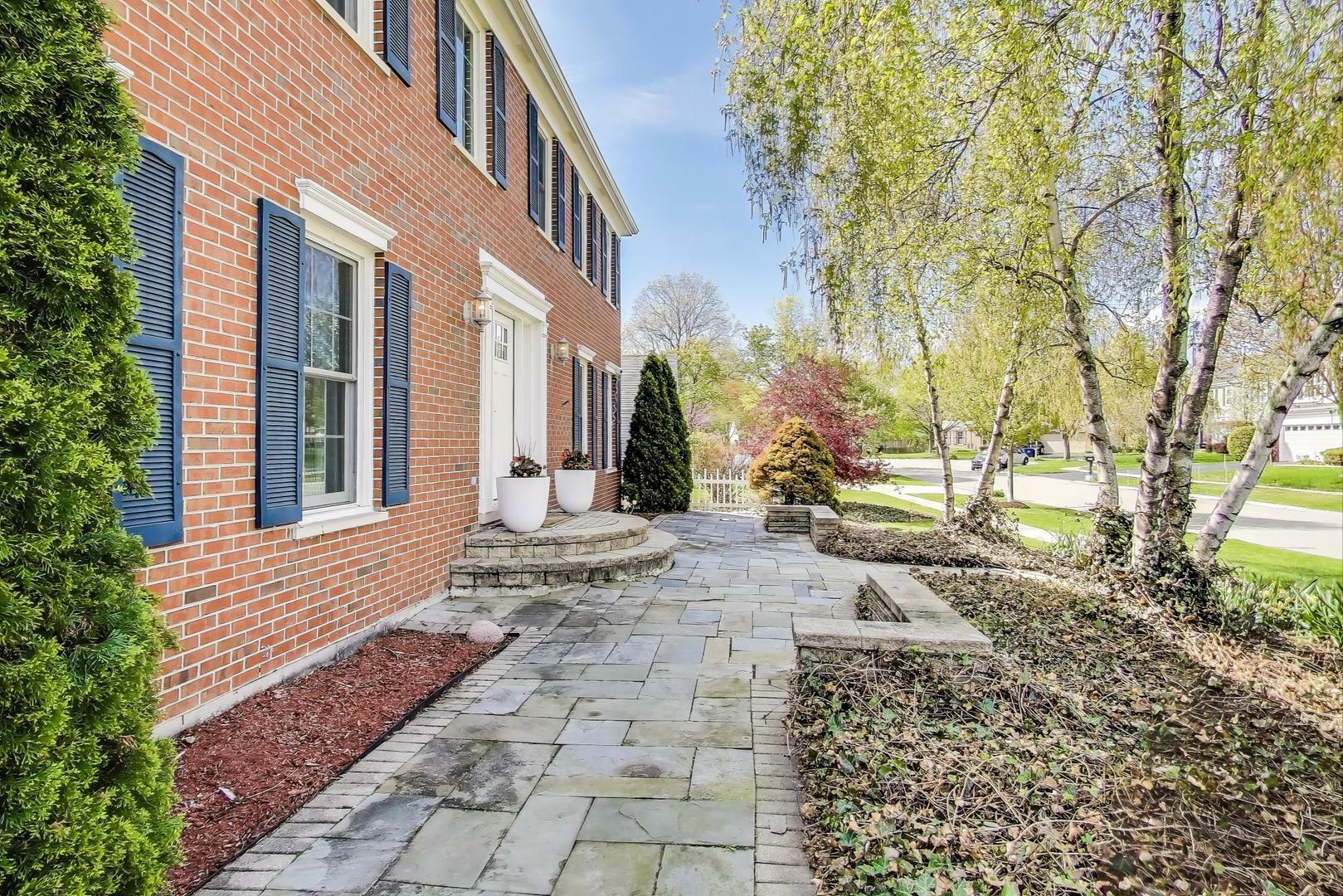 Property Photo: 33819 N Shawnee Avenue IL 60030