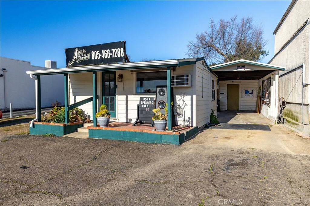 Property Photo:  7405 El Camino Real  CA 93422 
