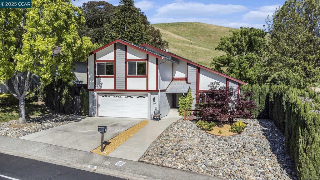 908 Rose Dr  Benicia CA 94510 photo