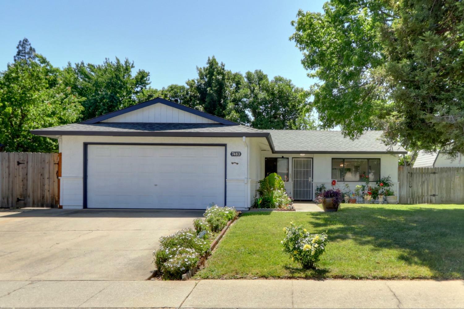 Property Photo: 7463 Versailles Way CA 95842
