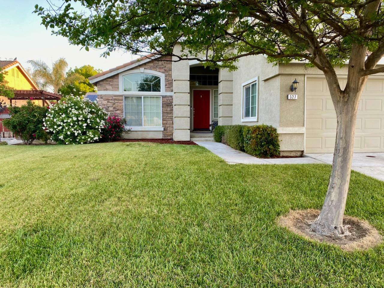 Property Photo: 527 Crow Mountain Drive CA 95360