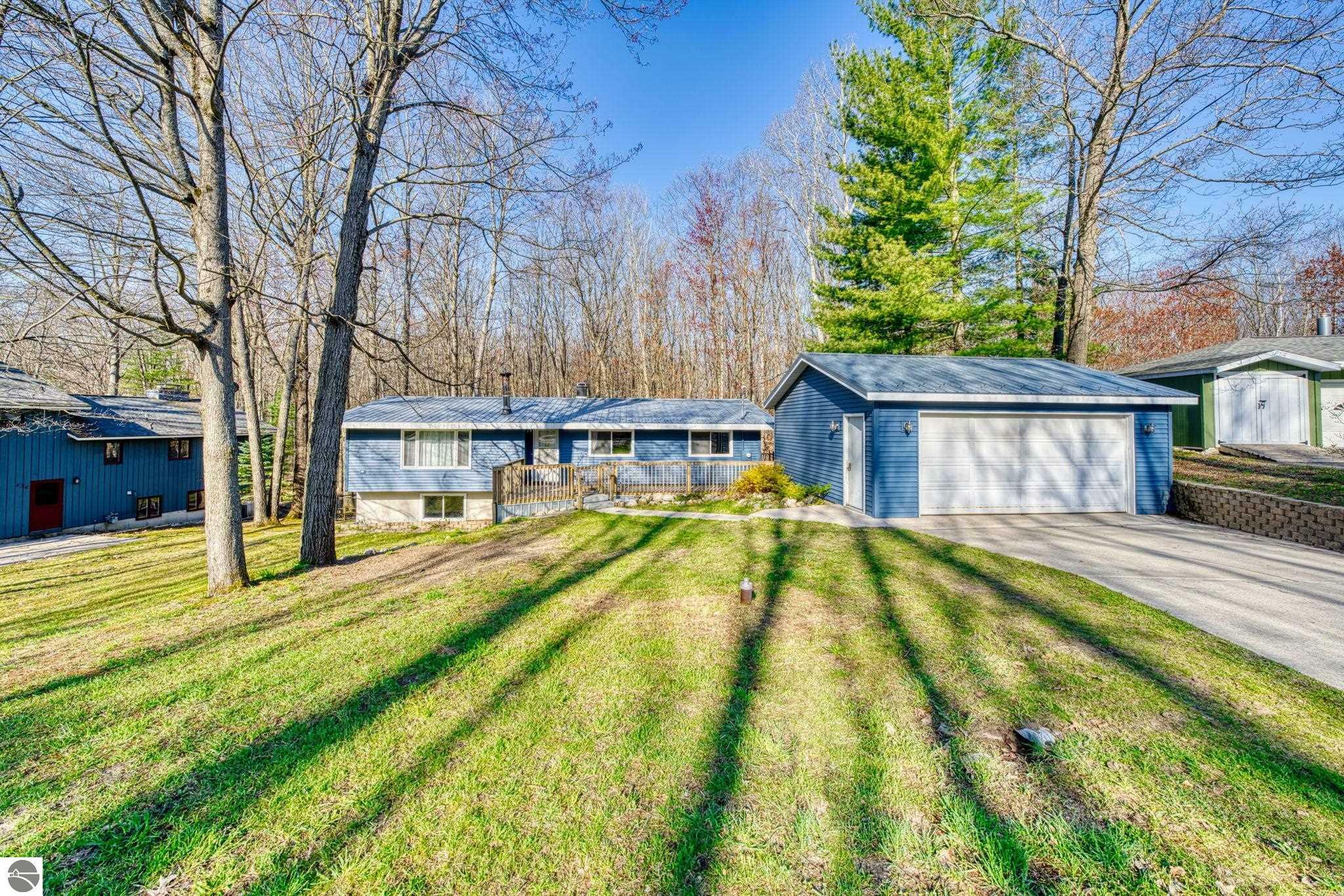 Property Photo: 528 W Oak Ridge Drive MI 49685