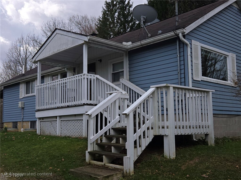 Property Photo: 7566 State Route 88 OH 44266