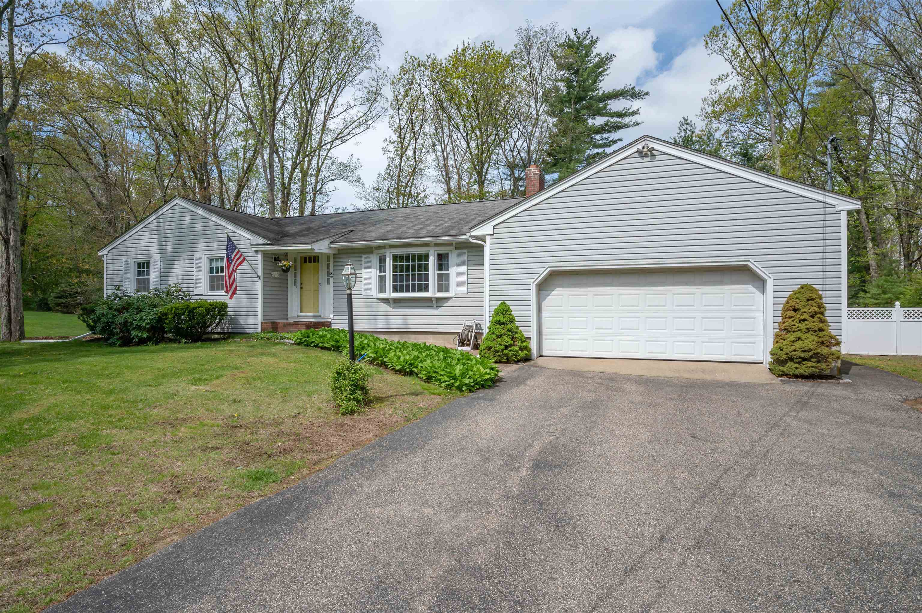 Property Photo: 8 Sequoia Lane NH 03865