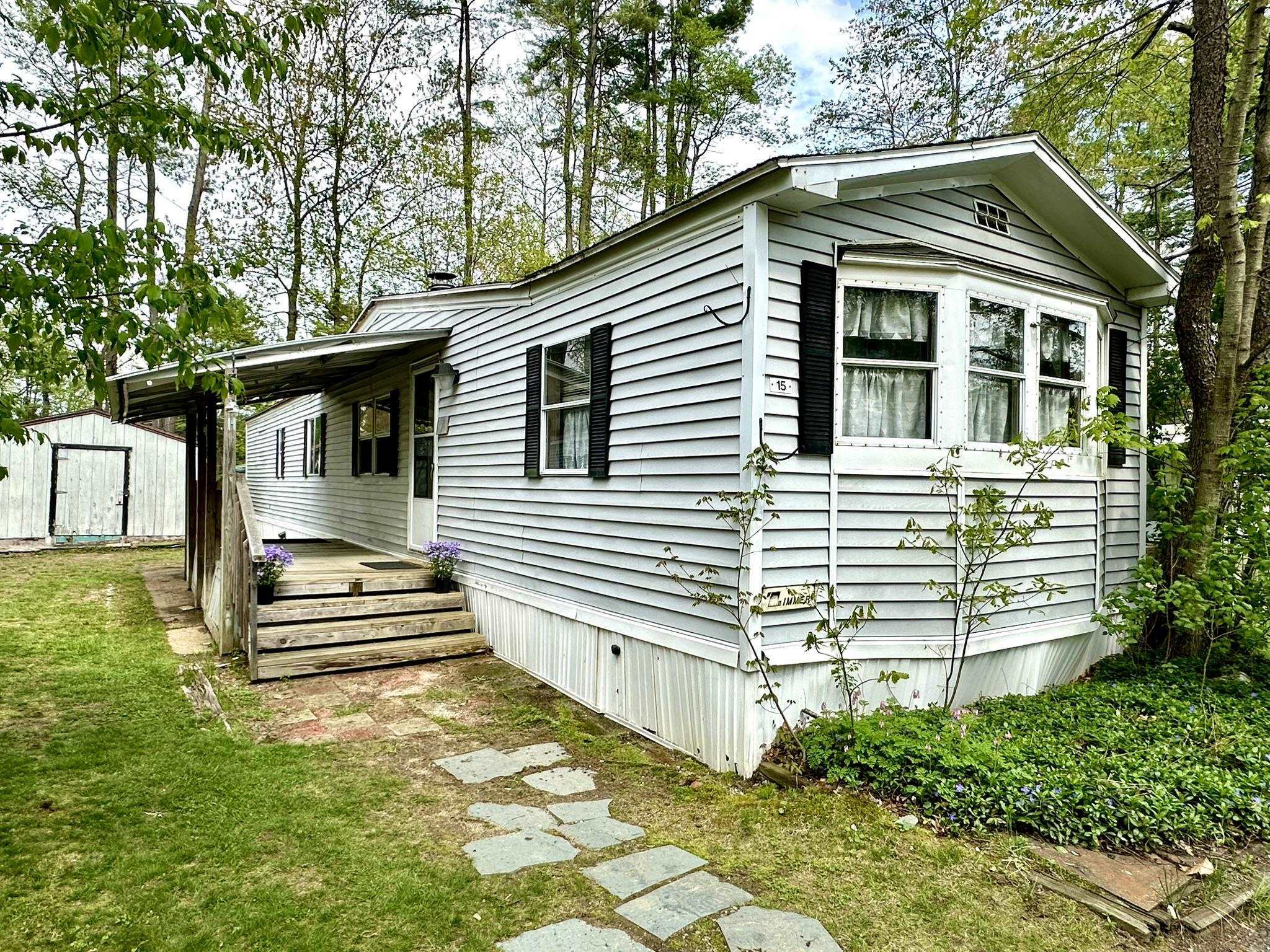Property Photo: 15 Blue Jay Court NH 03431