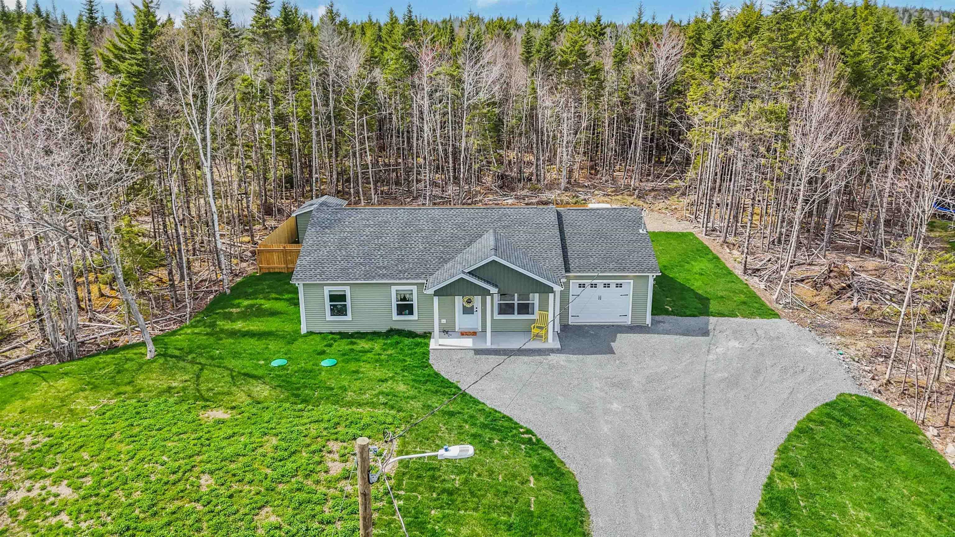 Property Photo: 356 East Uniacke Road NS B0N 1Z0