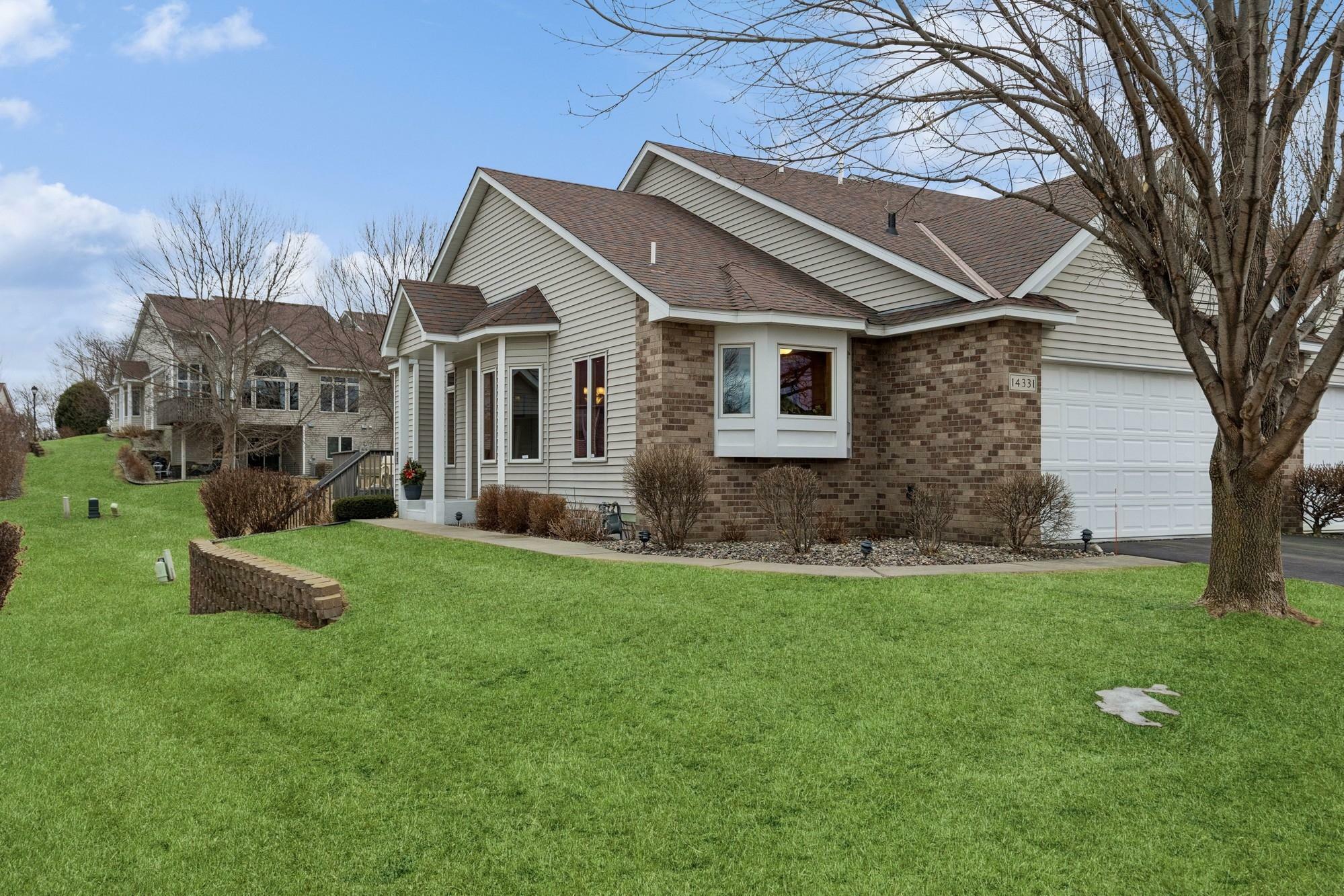 Property Photo: 14331 Peninsula Point Drive MN 55378