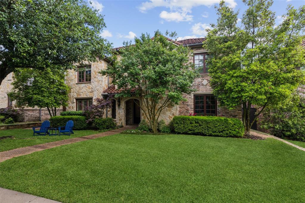 Property Photo: 6723 Sondra Drive TX 75214