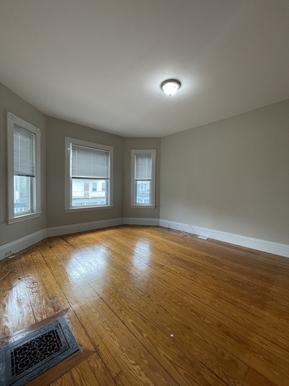 Property Photo: 100 Lonsdale 2 MA 02124