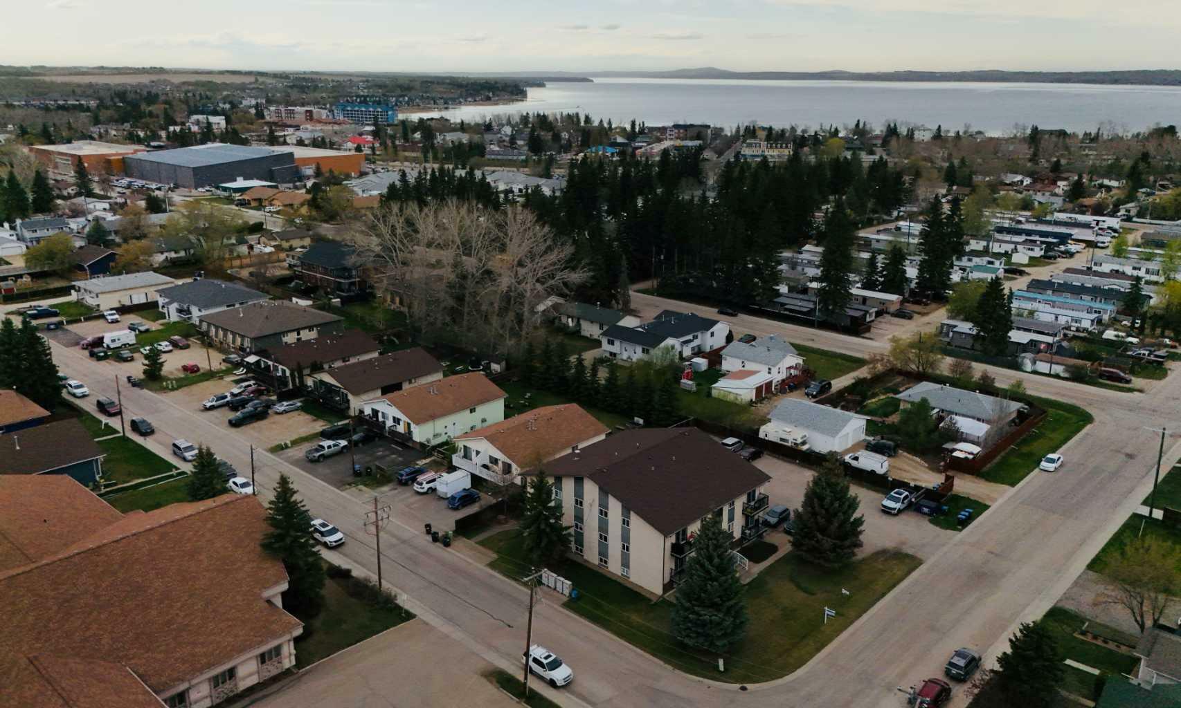 Property Photo: 4722 44 Street 203 AB T4S 1G4