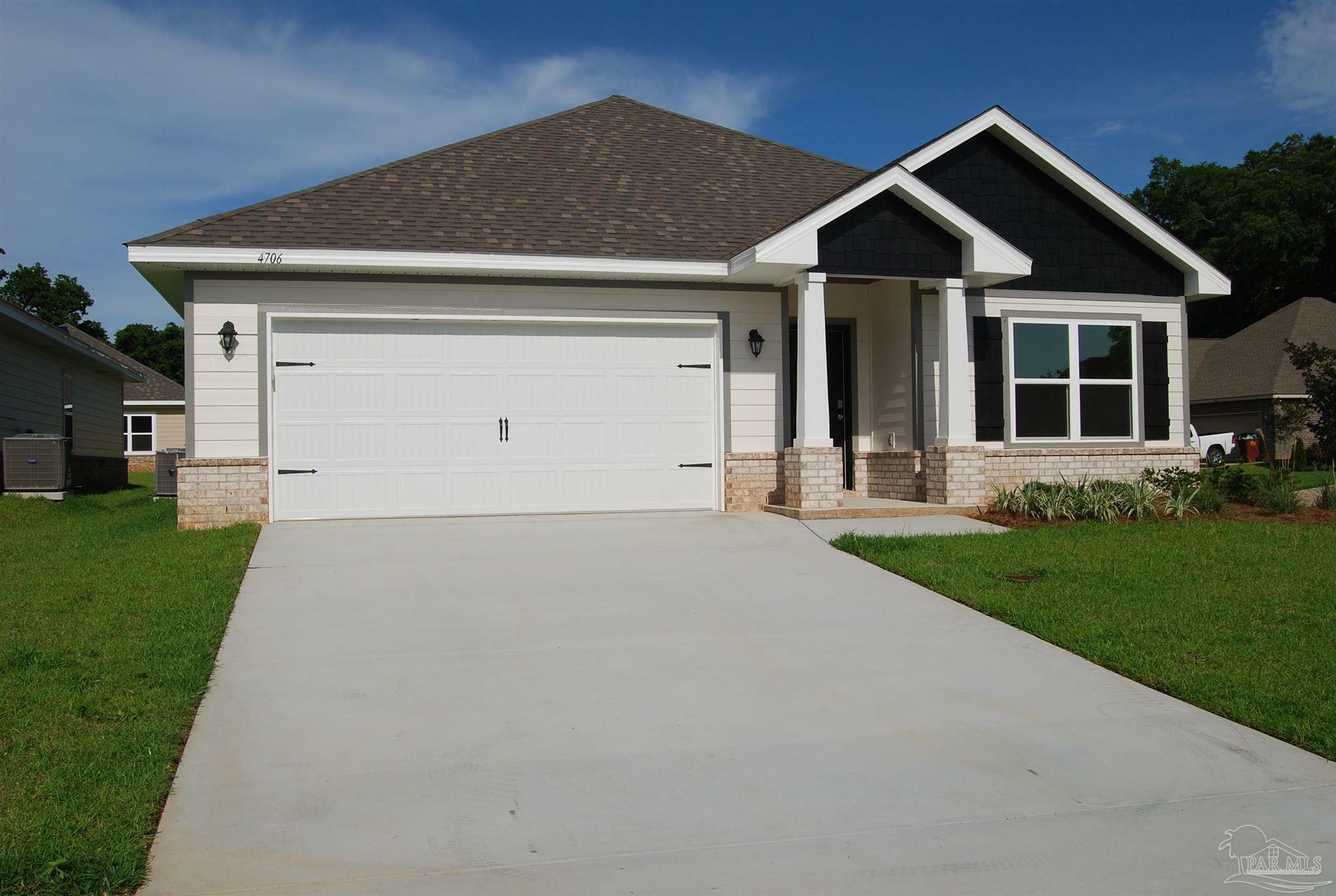 4706 Majestic Palm St  Pace FL 32571 photo