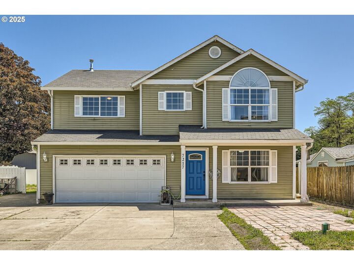 Property Photo:  7217 NE 130th Ave  WA 98682 