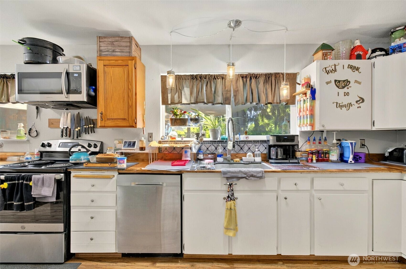 Property Photo: 1224 Coal Creek Road WA 98632