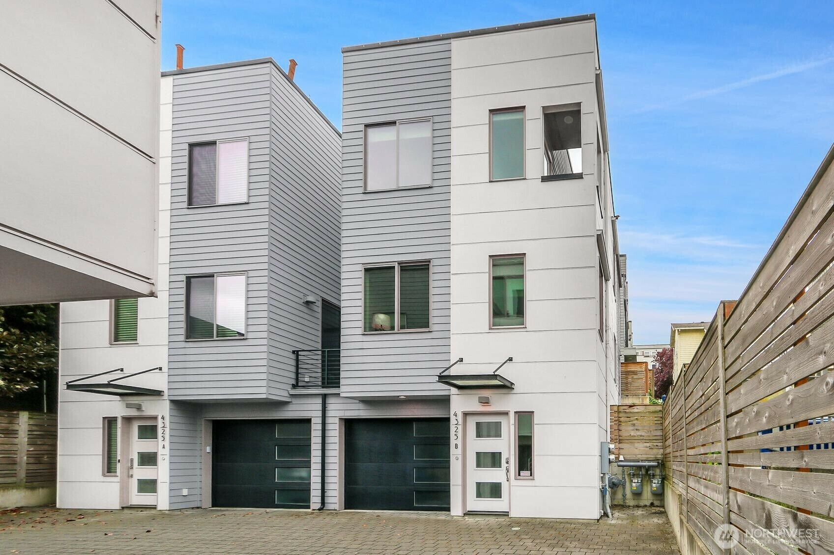 Property Photo: 4325 Whitman Avenue N B WA 98103