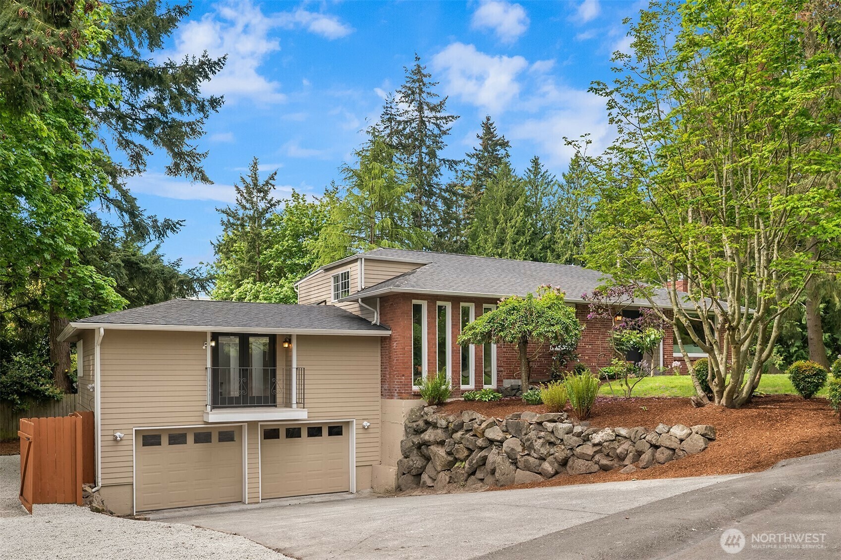 Property Photo: 743 N 138th St WA 98133