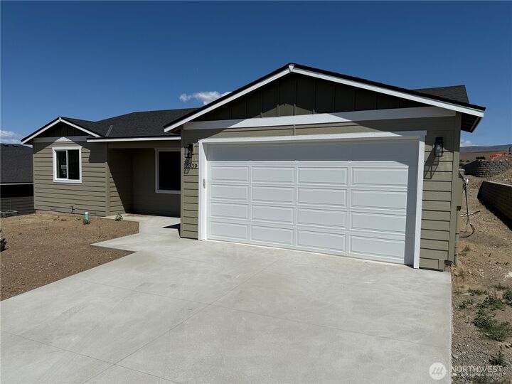 Property Photo:  2339  Noah Street SE  WA 98802 