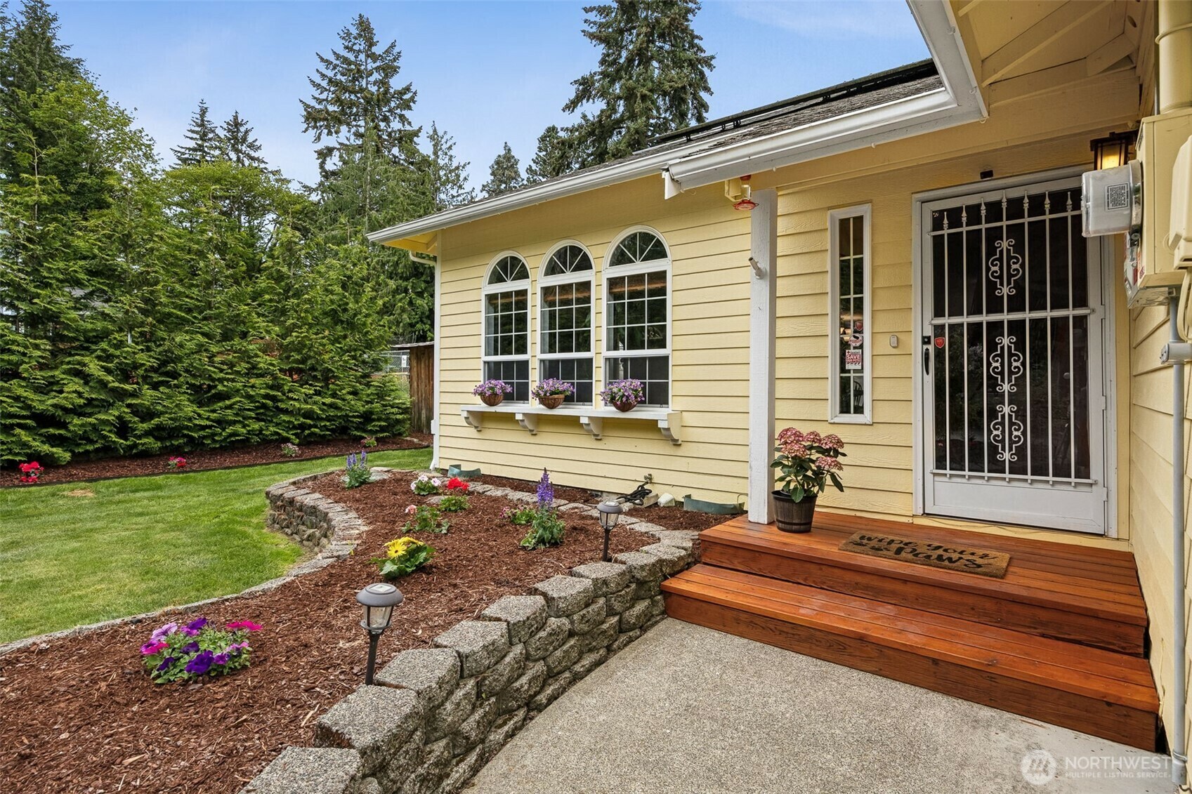 Property Photo: 2014 9th Street SE WA 98372