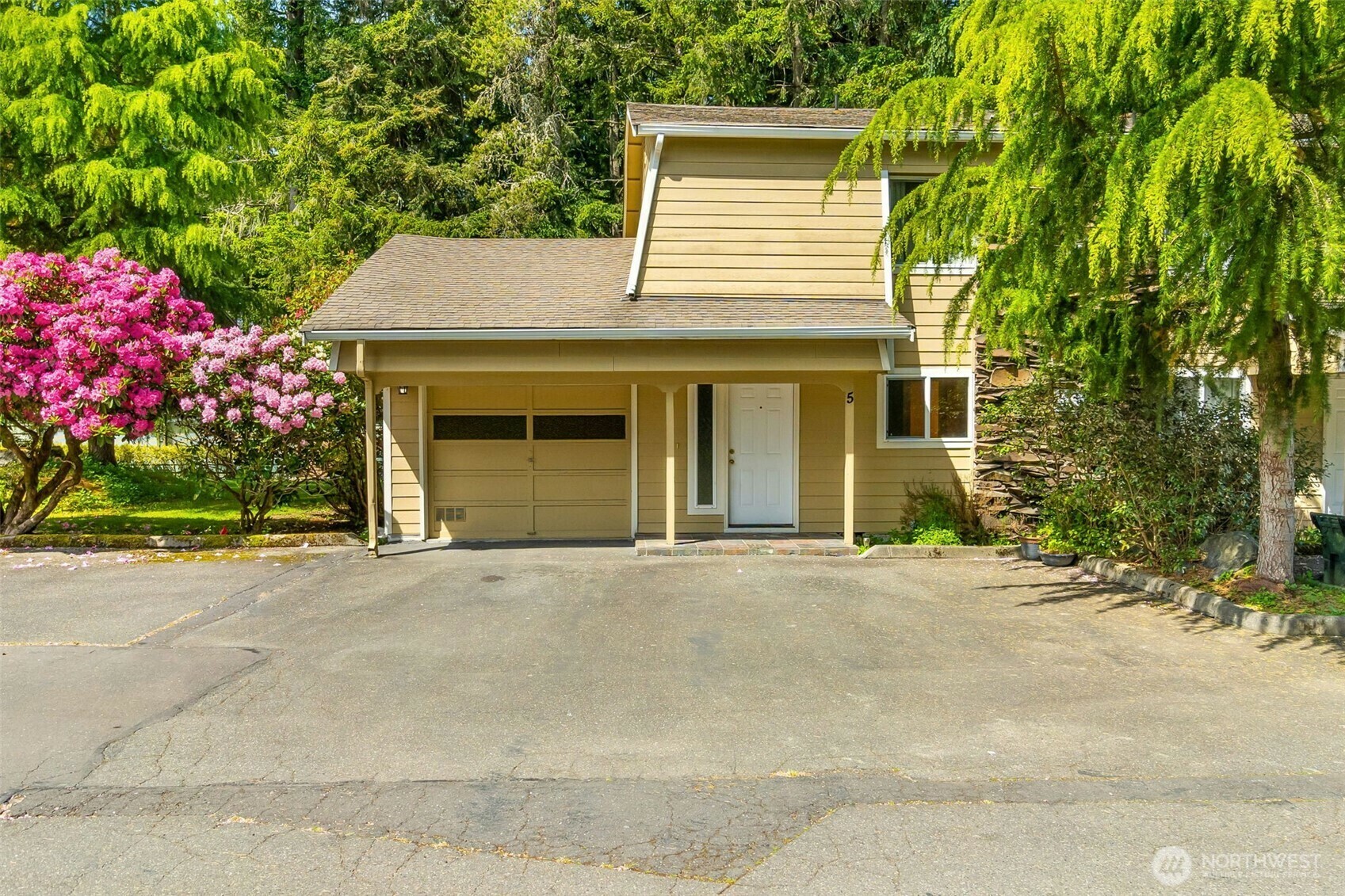 Property Photo: 3217 Yelm Highway 5 WA 98501