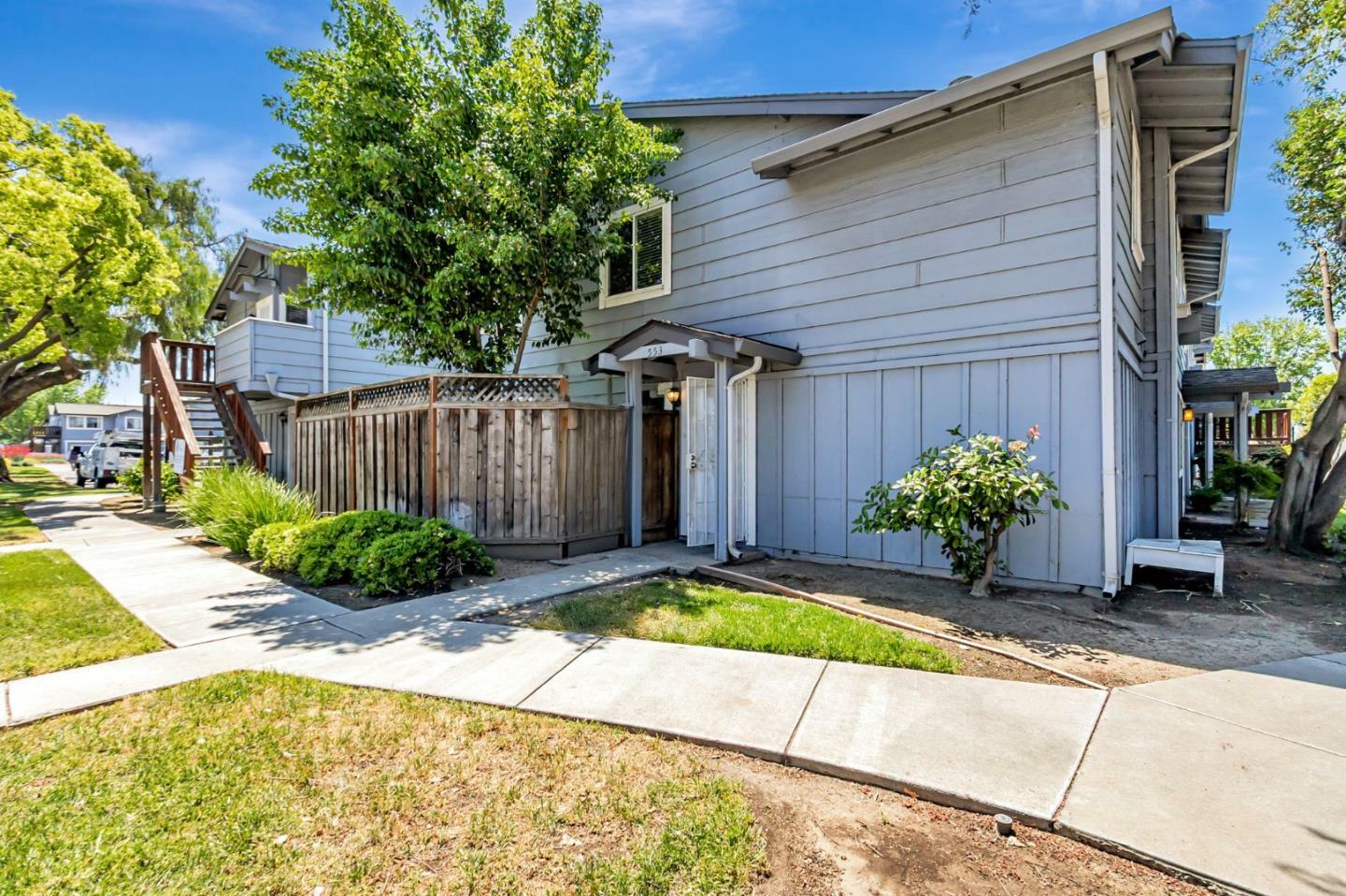 Property Photo: 553 Groth Place CA 95111