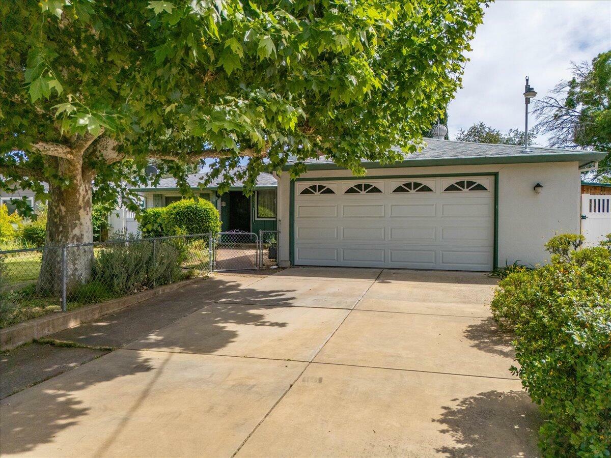 Property Photo: 2353 Hawn Avenue CA 96002