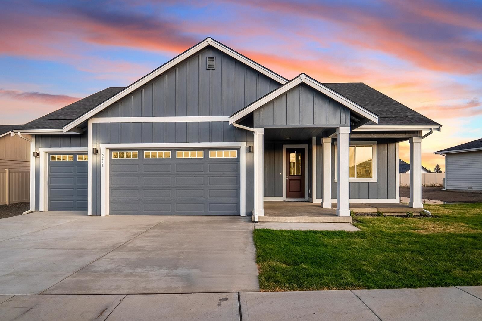 Property Photo: 5741 S Sherri Lea Rd WA 99224