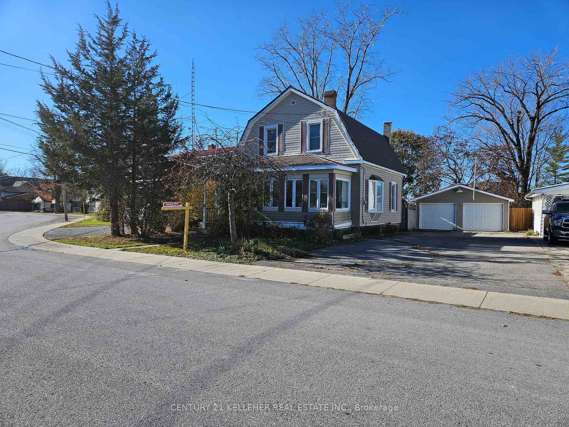 Property Photo: 19 Broad Street ON K0K 2T0