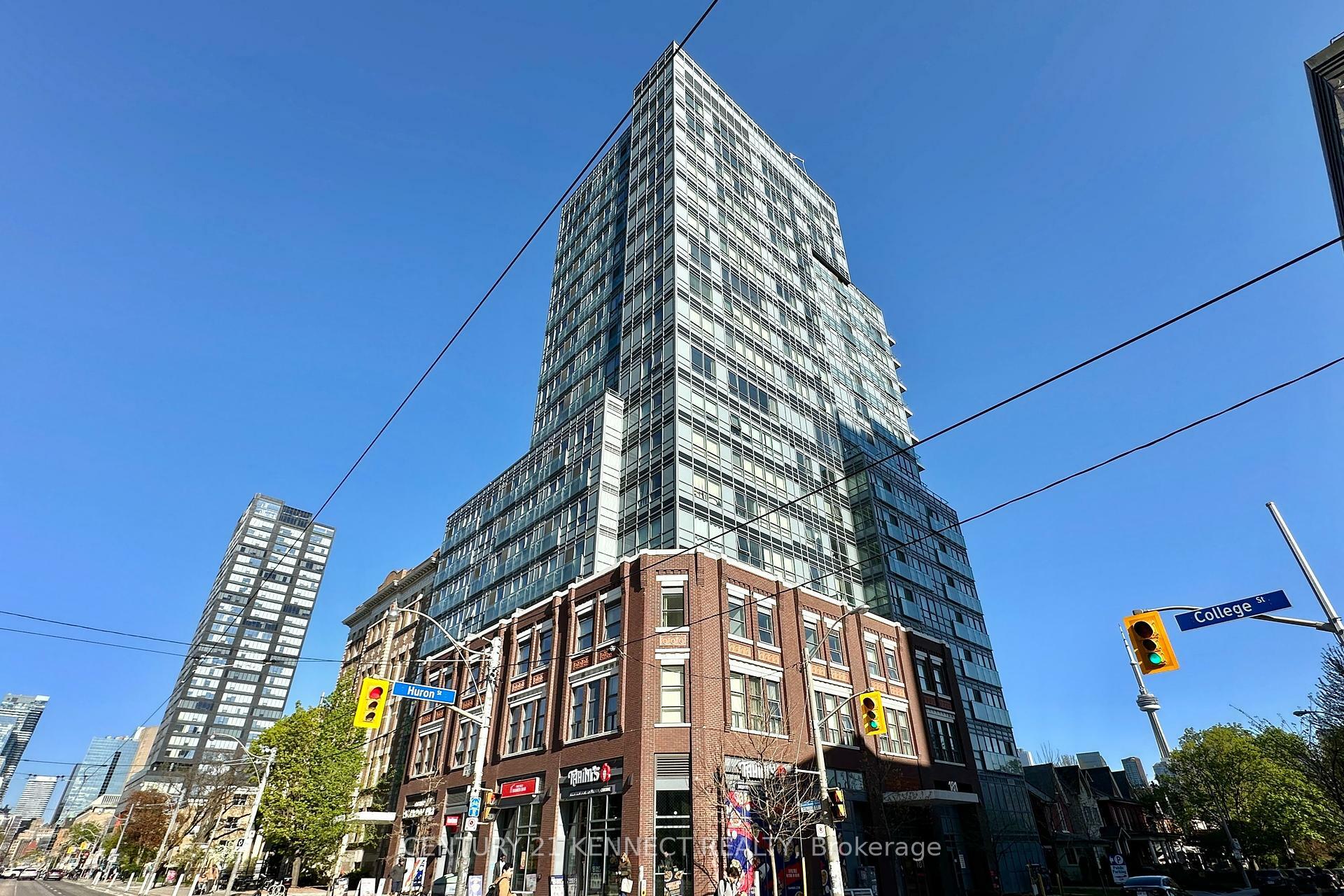Photo de la propriété: 181 Huron Street 305 ON M5T 0C1