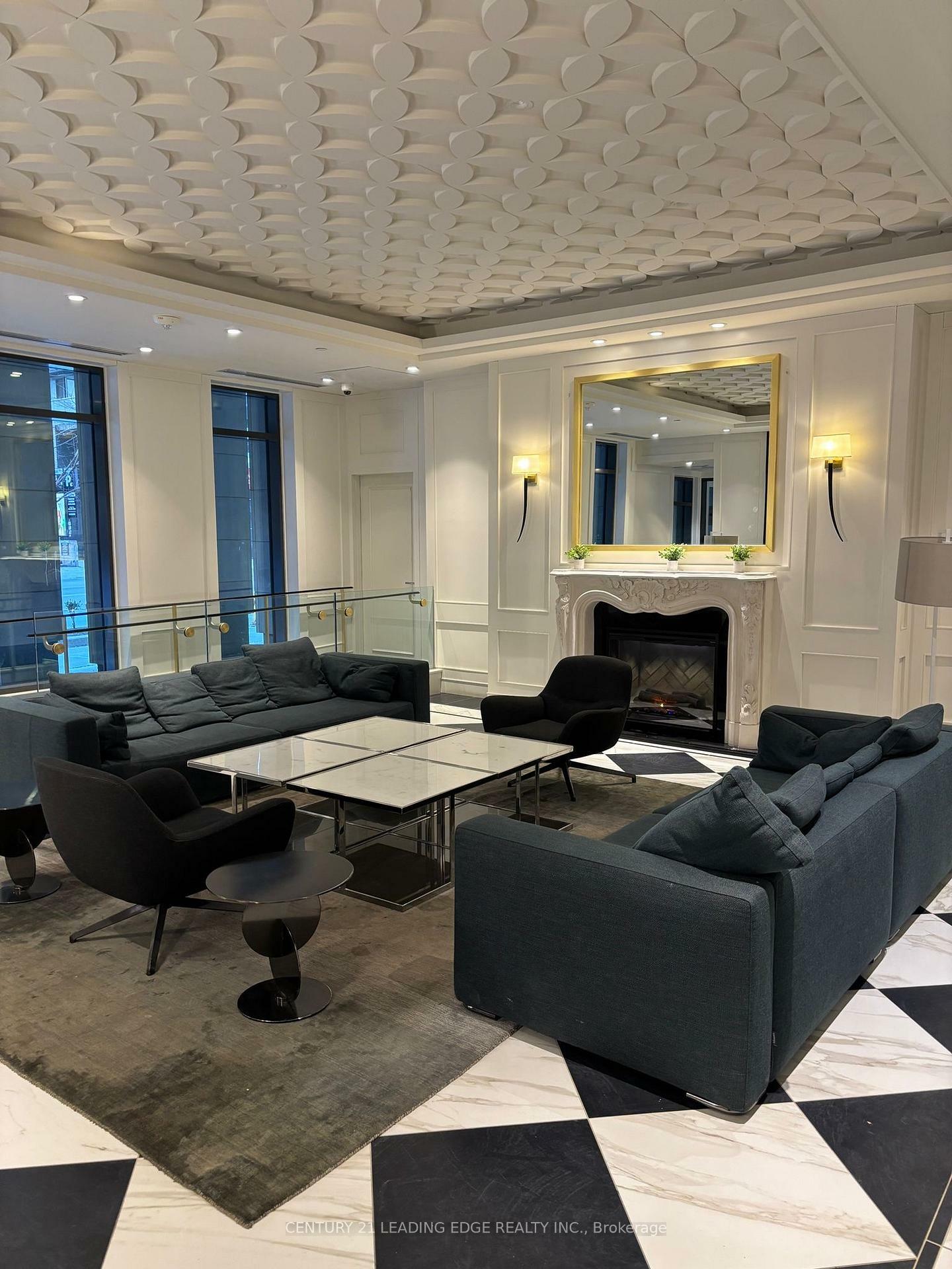 Property Photo: 955 Bay Street 2309 ON M5S 2A2