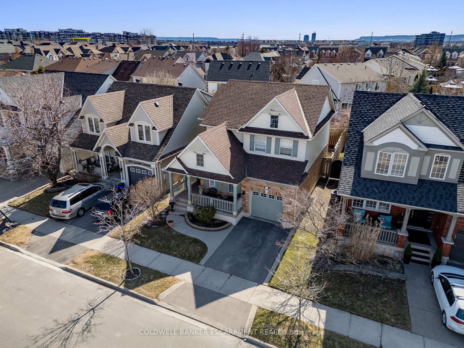 Property Photo: 593 Caverhill Crescent ON L9T 5K1