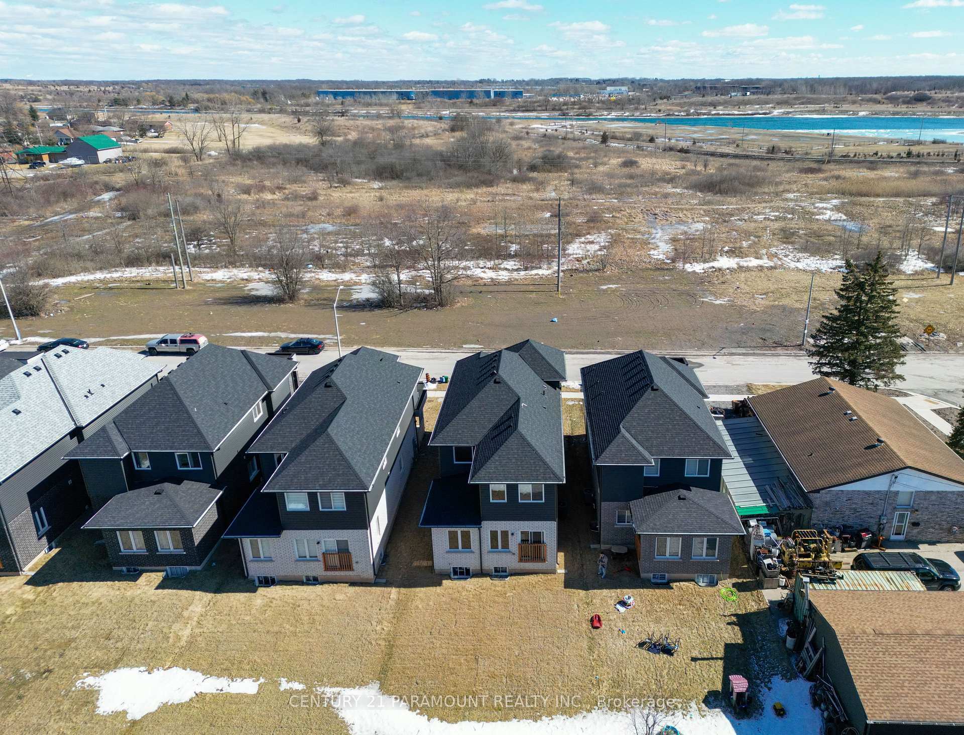 Property Photo: 72 Bradley Avenue ON L3B 0K1