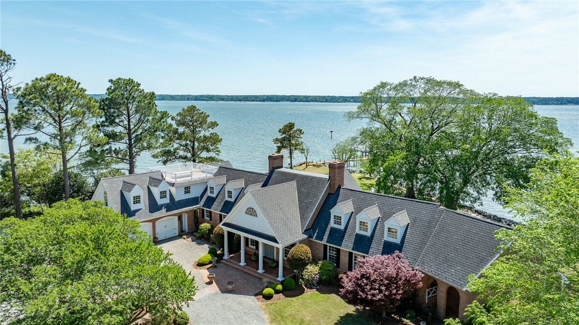 Property Photo: 6454 Carmines Island Lane VA 23072