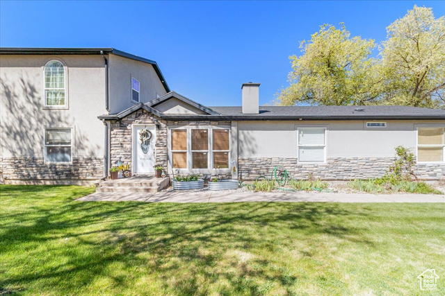 Property Photo: 298 E 600 S UT 84642