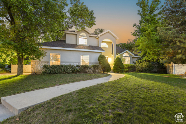Property Photo: 8017 S Showcase Ln UT 84094