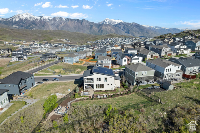 Property Photo: 14666 S Silver Blossom Way UT 84020