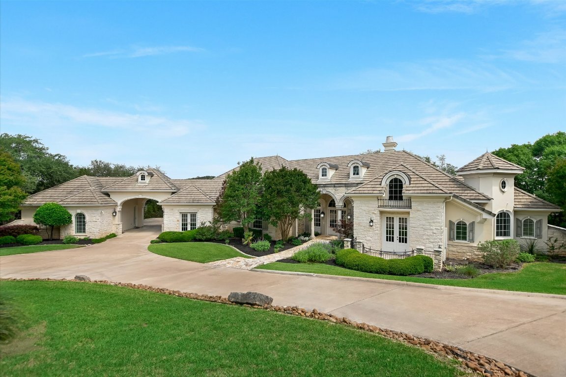 601 S Angel Light Drive  Spicewood TX 78669 photo