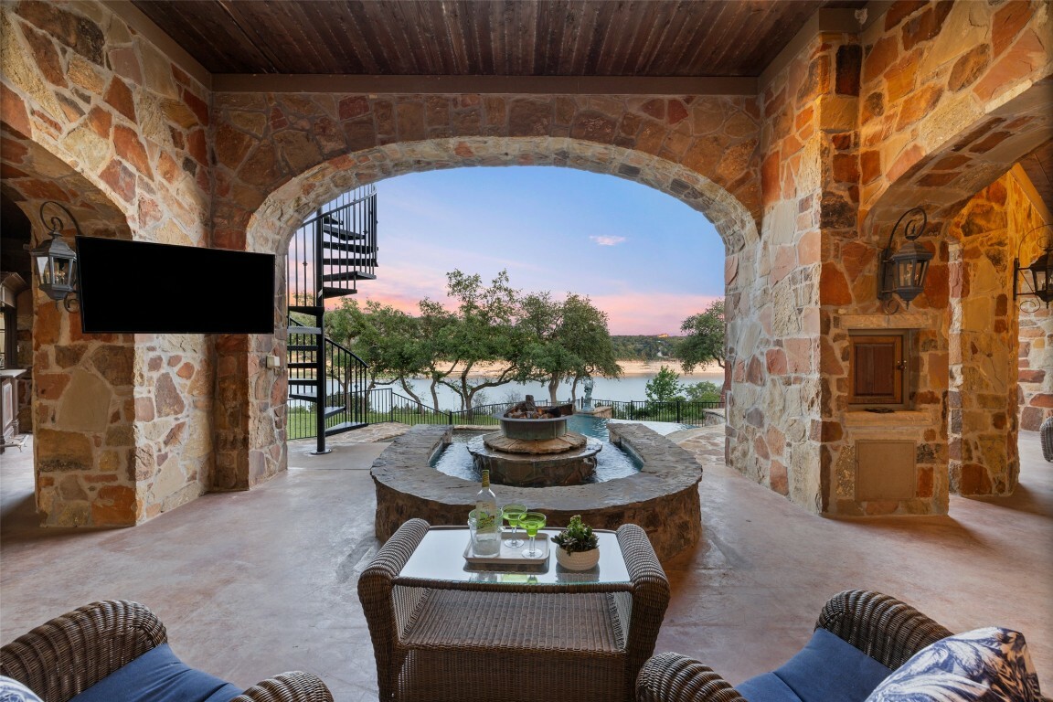 Property Photo: 17743 Reed Parks Road W TX 78645