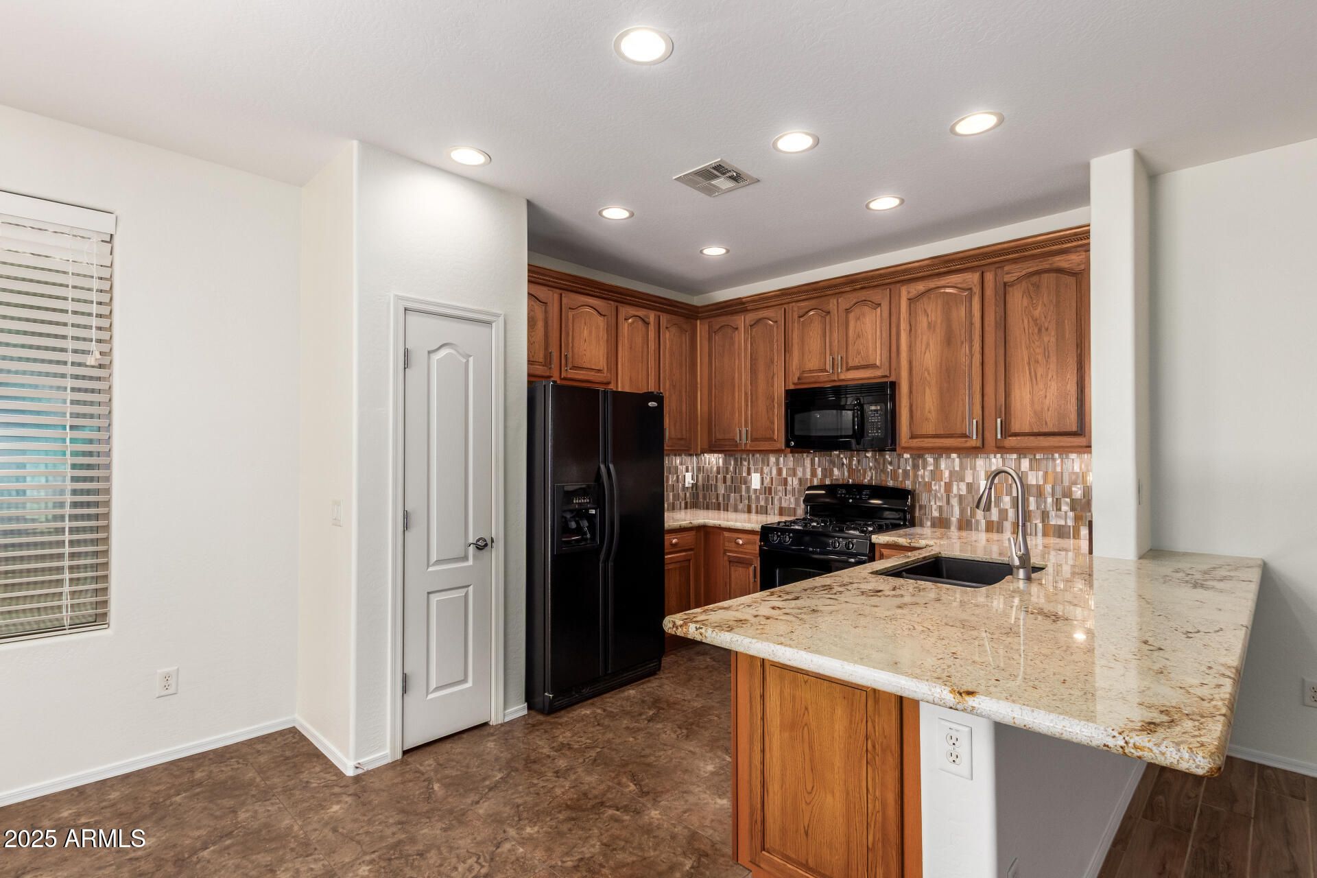 Property Photo:  21059 E Pickett Street  AZ 85142 