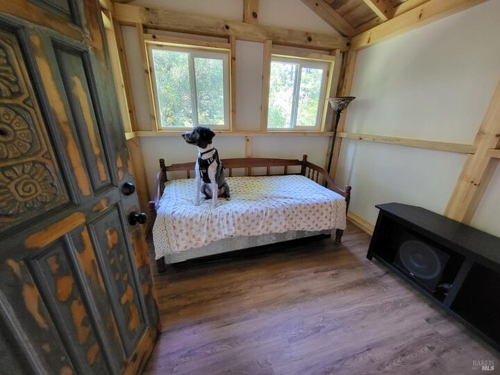 Property Photo: