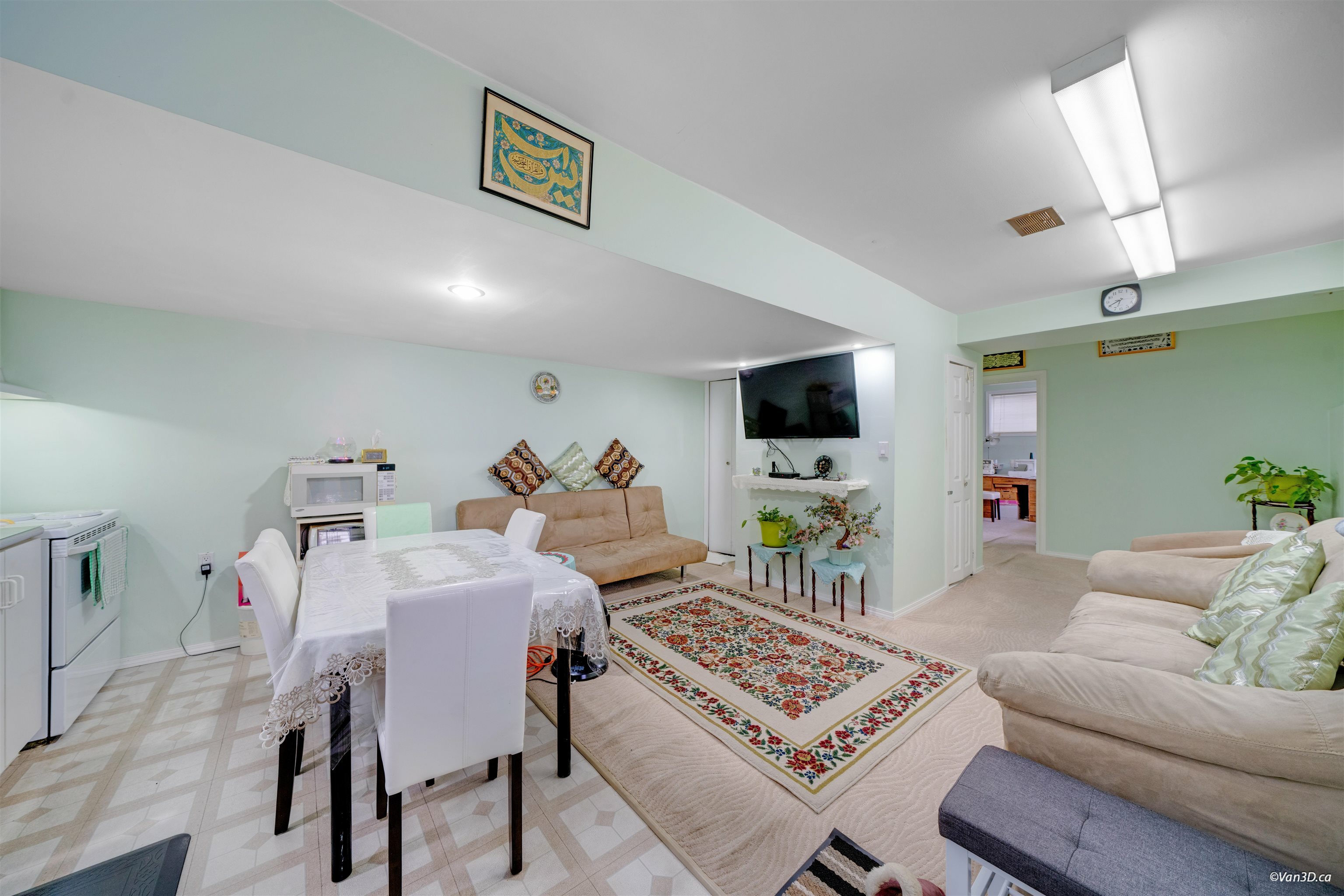 Photo de la propriété: 1359 E 64th Avenue BC V5X 2P2