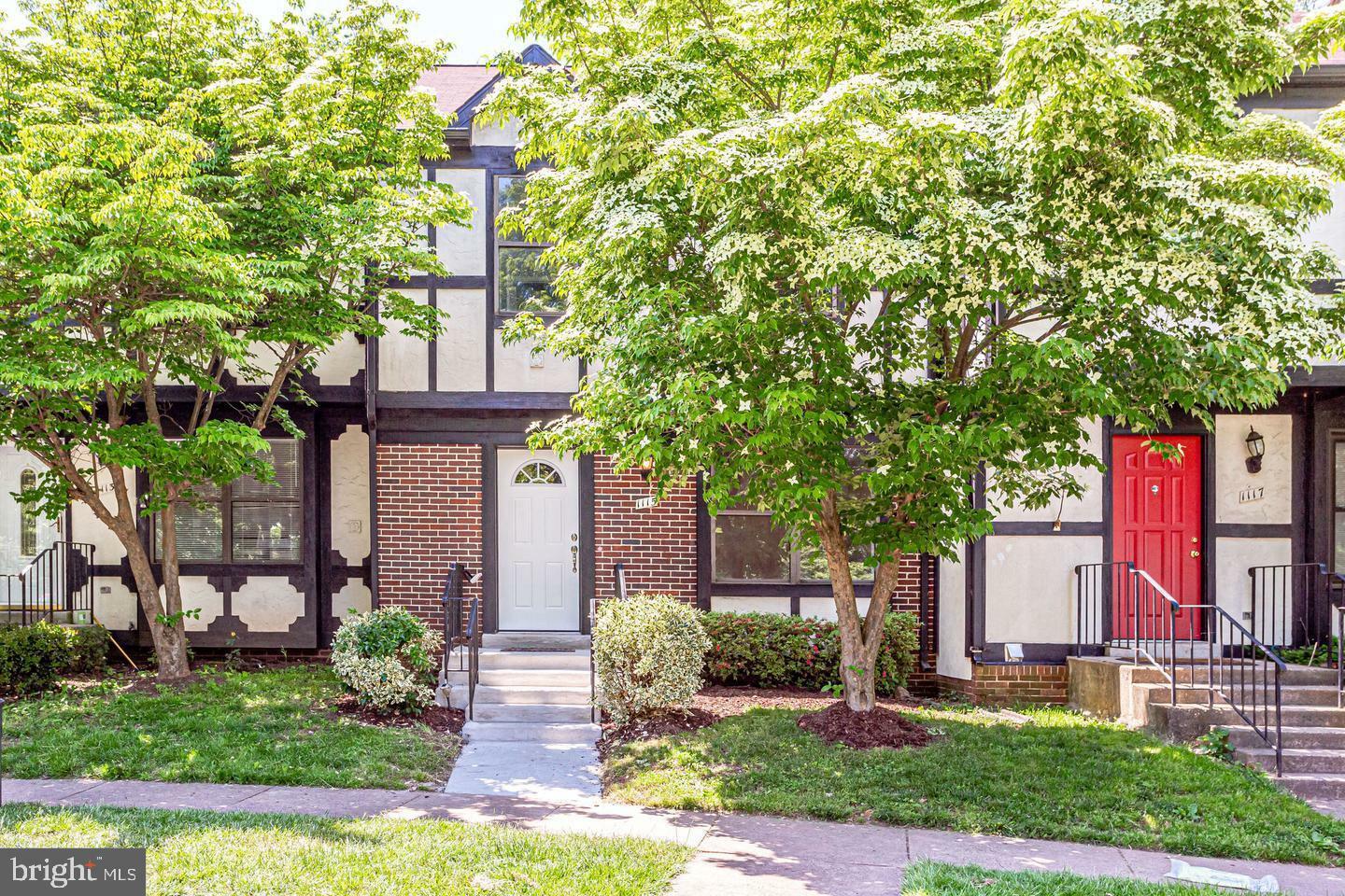 Property Photo: 1115 Player Way VA 20170