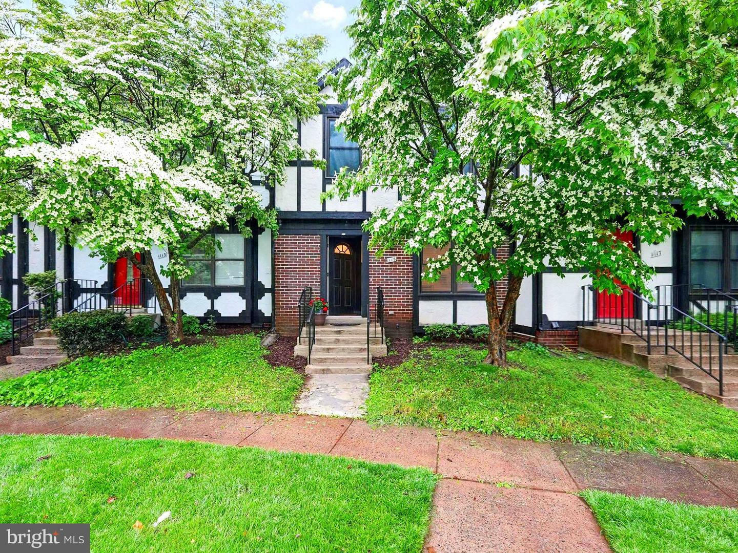 Property Photo: 1115 Player Way VA 20170