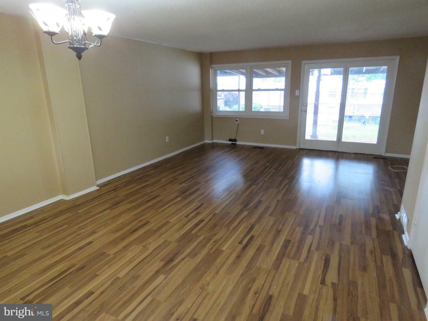 Property Photo: 4274 Lawnside Road PA 19154