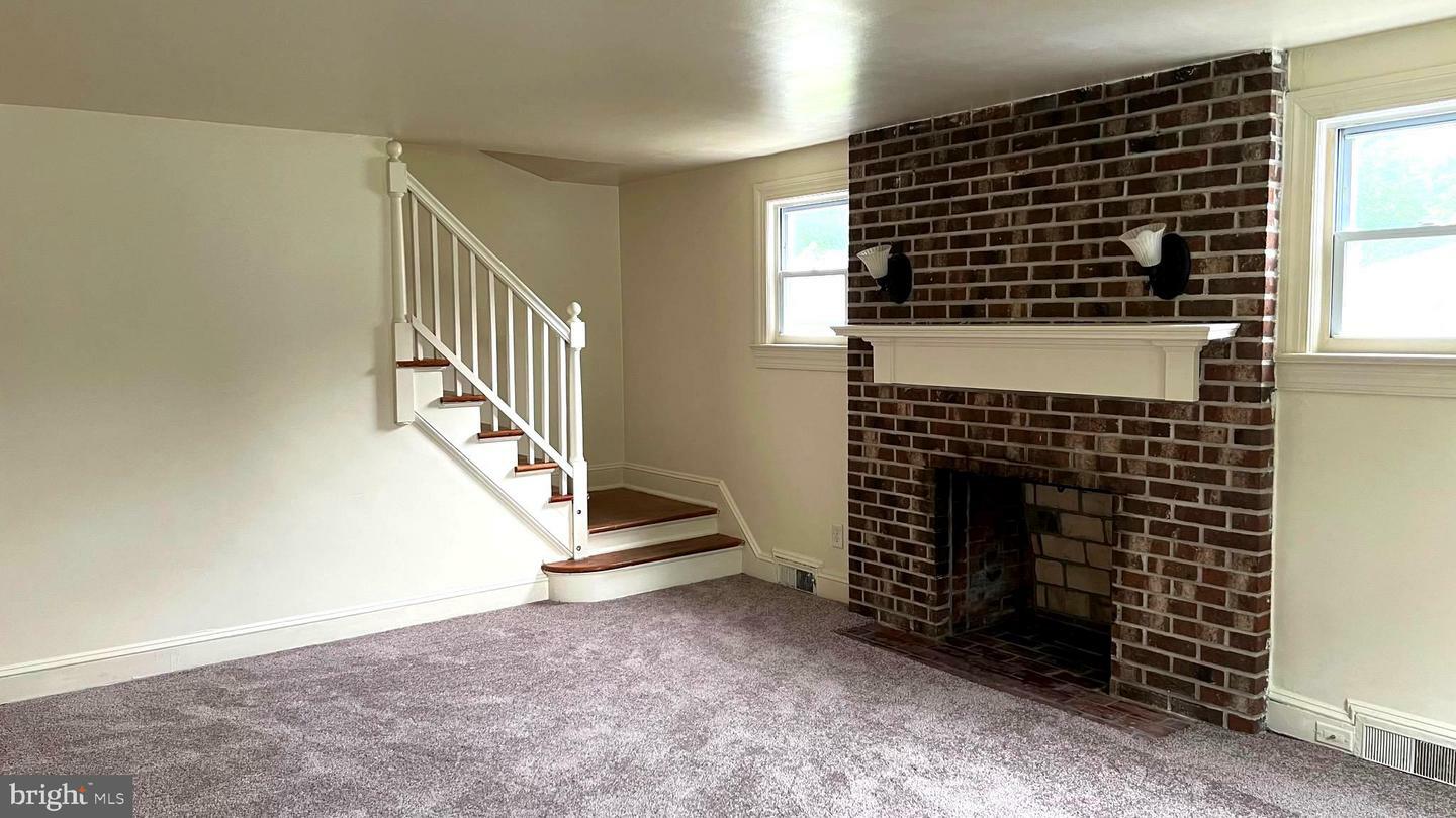 Property Photo: 710 Roger Street MD 21804