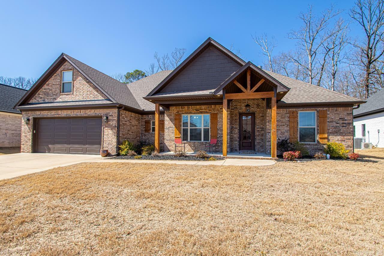 Property Photo: 7841 S Shoreline Boulevard AR 72019